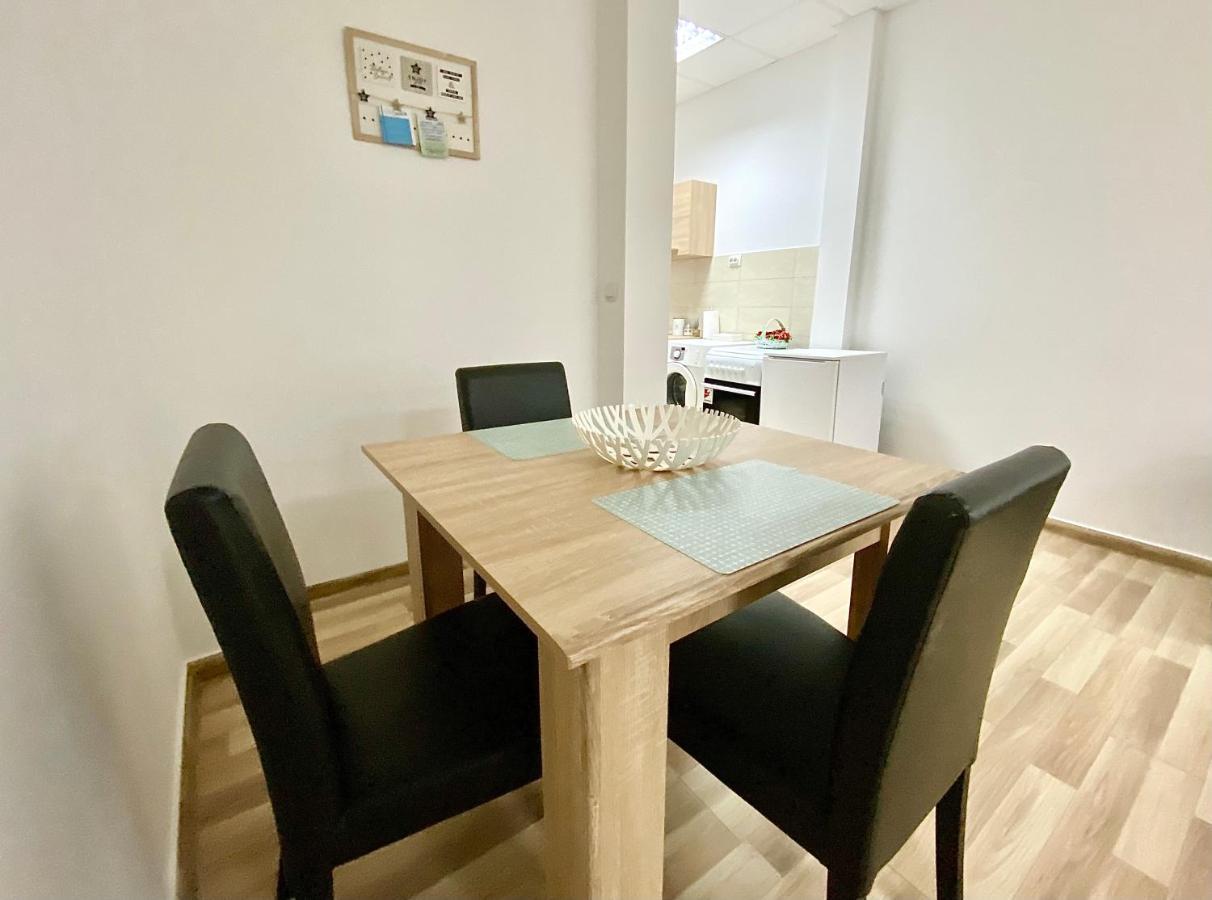 Bellavista Apartmani Stara Pazova Dış mekan fotoğraf
